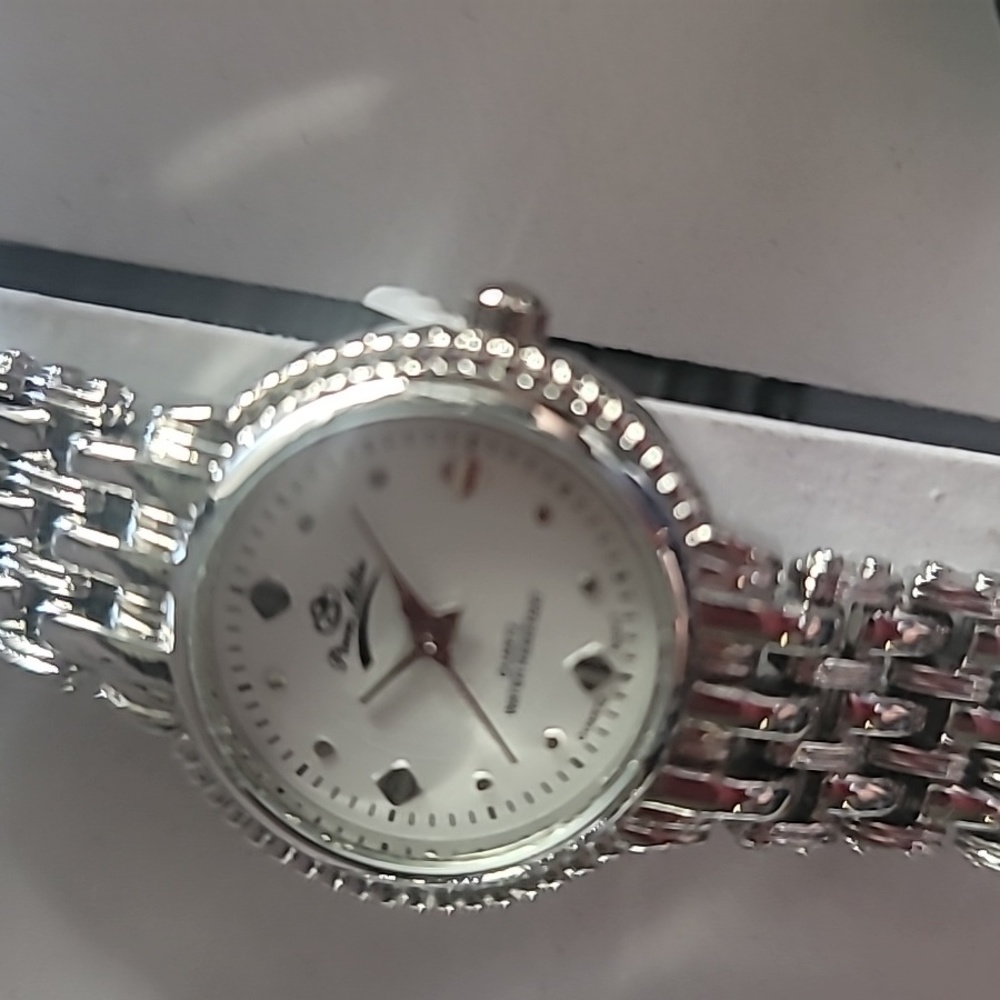 PIERRE MILLER His & Hers Watch - Picture 7 of 7